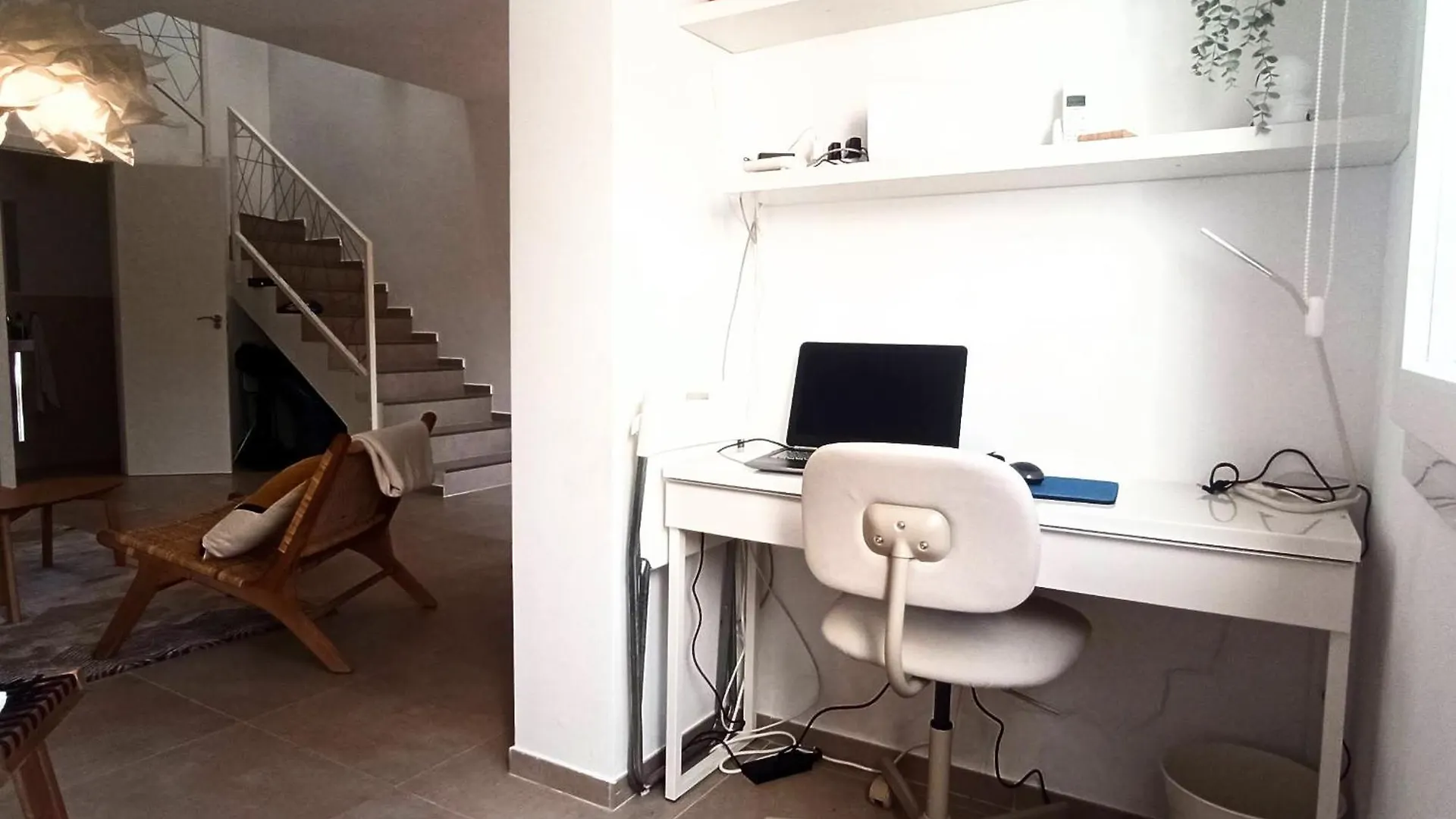 E1 Desk Private Patio Terrace Barbecue Villa Estepona Spain