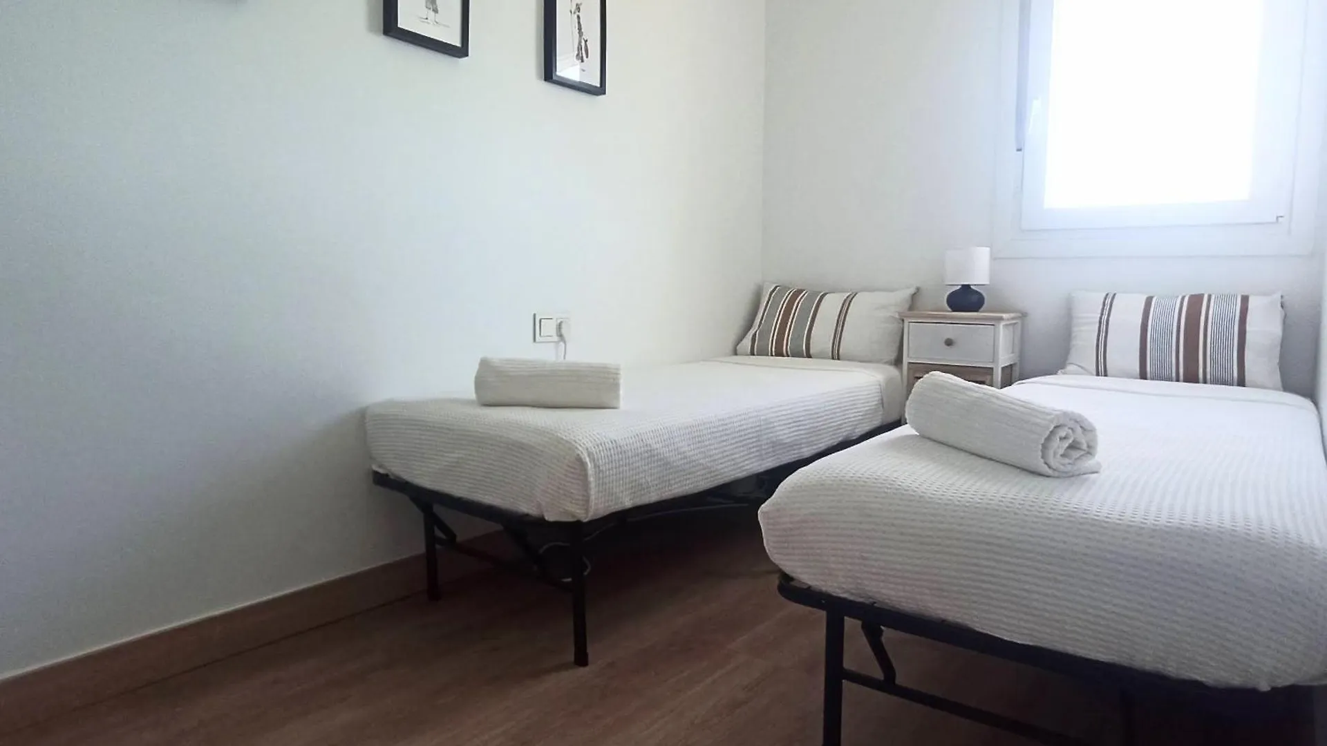 E1 Desk Private Patio Terrace Barbecue Villa Estepona